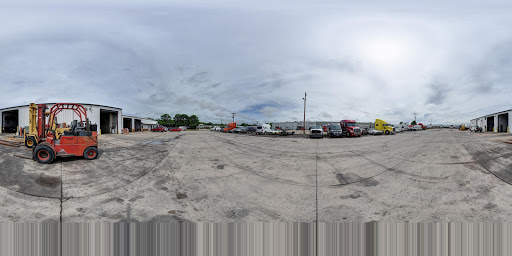 Auto Parts Store «ATC Auto Truck Center Inc», reviews and photos, 941 66th Ave SW, Cedar Rapids, IA 52404, USA