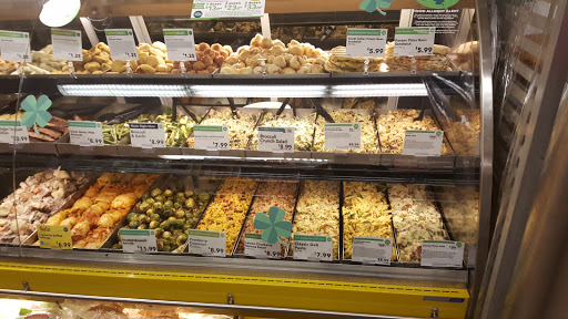 Grocery Store «Whole Foods Market», reviews and photos, 115 Prospect St, Cambridge, MA 02139, USA