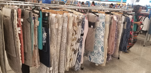 Clothing Store «Ross Dress for Less», reviews and photos, 3129 Market Center Drive, Morrisville, NC 27560, USA