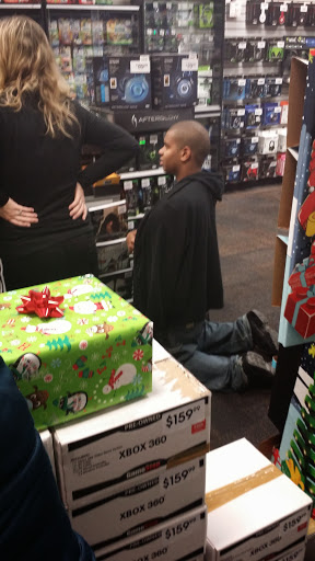 Video Game Store «GameStop», reviews and photos, 1004 Taylor Ave #16, Towson, MD 21286, USA