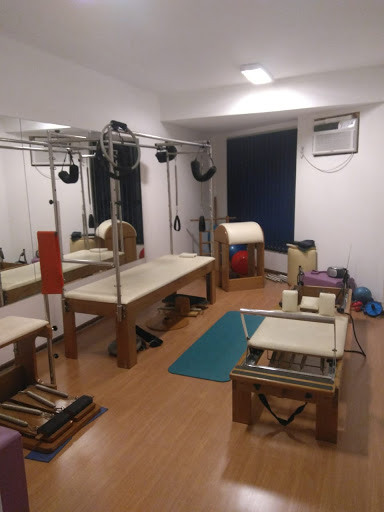 Logo da empresa - Physical Flex Studio Pilates