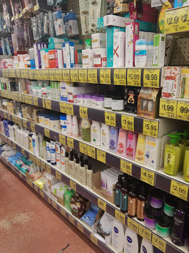 Grocery Store «Grocery Outlet Bargain Market», reviews and photos, 110 Old York Rd, New Cumberland, PA 17070, USA