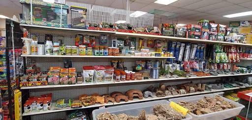 Pet Supply Store «Pet Den», reviews and photos, 1209 Nederland Ave, Nederland, TX 77627, USA
