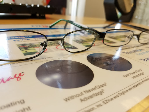 Eye Care Center «Eyeglass World», reviews and photos, 3425 W Peoria Ave, Phoenix, AZ 85029, USA