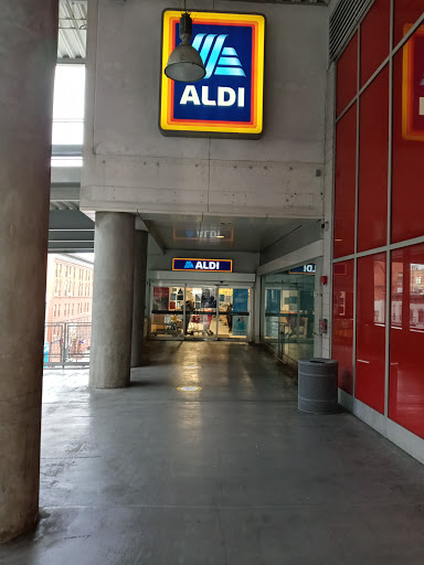 Supermarket «ALDI», reviews and photos, 517 E 117th St, New York, NY 10035, USA