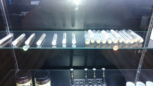 Tobacco Shop «Tobacco Spot», reviews and photos, 4514 Curry Ford Rd, Orlando, FL 32812, USA