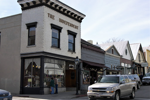 Shoe Store «The Fur Traders», reviews and photos, 233 Broad St, Nevada City, CA 95959, USA