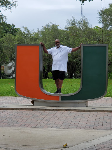 Book Store «University of Miami Bookstore», reviews and photos, 1306 Stanford Dr, Coral Gables, FL 33146, USA