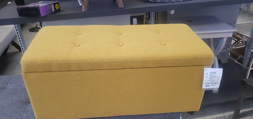 Clothing Store «Ross Dress for Less», reviews and photos, 5733 Christie Ave, Emeryville, CA 94608, USA