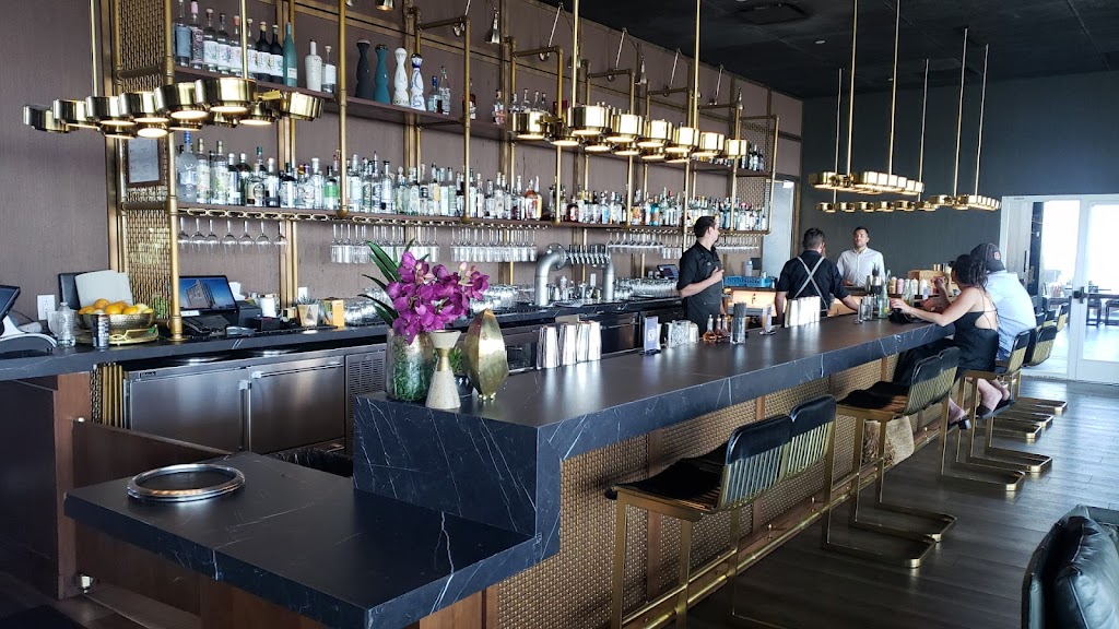 The Moon's Daughters 78205