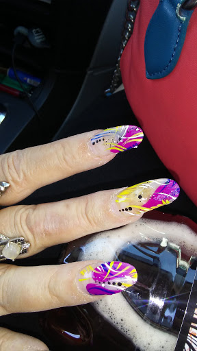 Shopping Mall «Great Western Shopping Center», reviews and photos, 240 N Wilson Rd, Columbus, OH 43204, USA