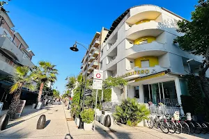 Hotel Sorriso image