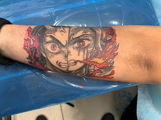 Explore tattoo ideas for deceased mom, creative tattoo ideas in Bronx, available at Tattoo Kingdom