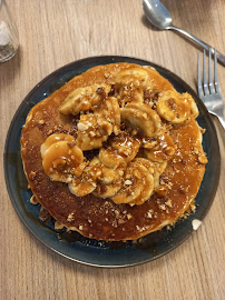 Pancake à la banane du Restaurant brunch Parenthèse eat & drink à Paris - n°7
