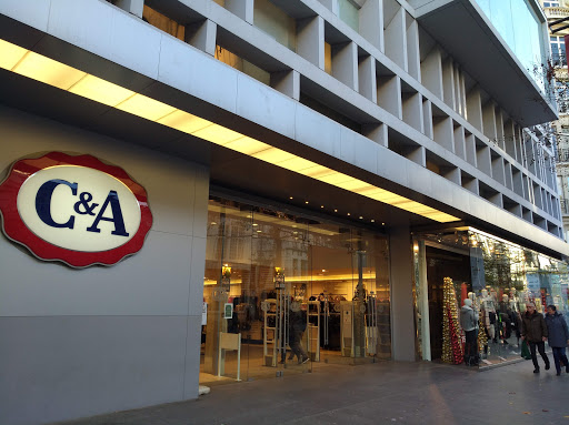 Stores to buy women's suits Antwerp