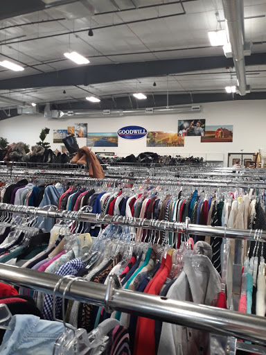 Non-Profit Organization «Kennewick Goodwill», reviews and photos