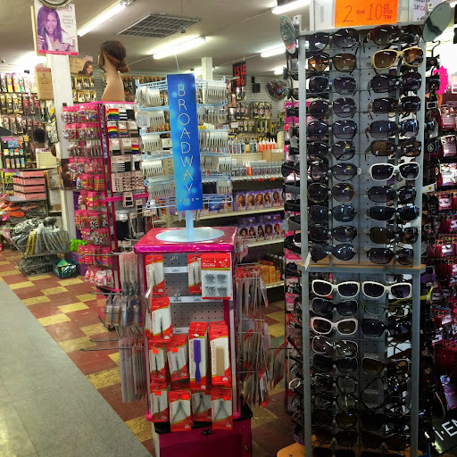 Cosmetics Store «MAX BEAUTY SUPPLY», reviews and photos, 14939 St Clair Ave, Cleveland, OH 44110, USA