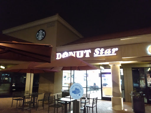Donut Shop «Donut Star Sandwiches and Bagels», reviews and photos, 5365 Alton Pkwy, Irvine, CA 92604, USA