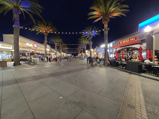 Laundromat «Wash & Surf Coin Laundry», reviews and photos, 511 Pier Ave, Hermosa Beach, CA 90254, USA