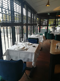 Atmosphère du Restaurant français Chez Comus à Vincennes - n°17