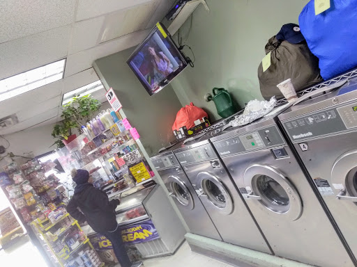 Laundry «JUQUILITA LAUNDRY & DELI», reviews and photos, 343 Broadway, Staten Island, NY 10310, USA