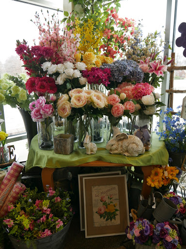 Florist «McNamara Florist», reviews and photos, 2635 E 62nd St, Indianapolis, IN 46220, USA