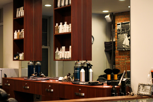 Barber Shop «Nic Grooming Barber Shop», reviews and photos, 267 S 20th St, Philadelphia, PA 19103, USA