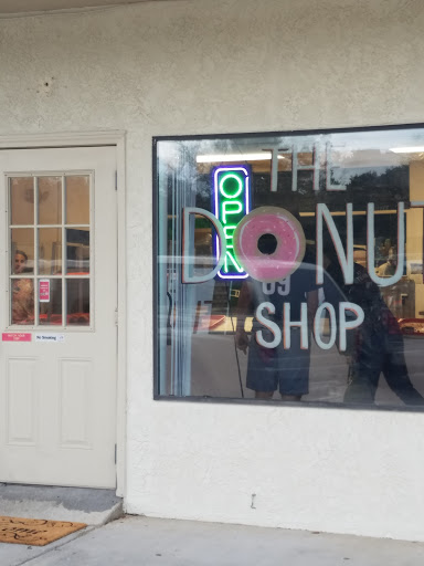 Donut Shop «Twin Cities Donut Shop», reviews and photos, 586 W John Sims Pkwy, Niceville, FL 32578, USA