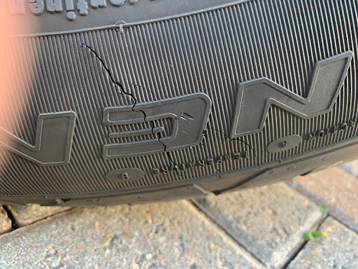 Tire Shop «Walmart Tires & Auto Parts», reviews and photos, 33501 S Dixie Hwy, Florida City, FL 33034, USA