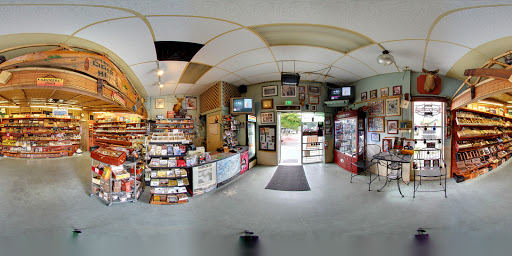 Cigar Shop «Cigar Hut», reviews and photos, 1172 Estero Blvd # 103, Fort Myers Beach, FL 33931, USA