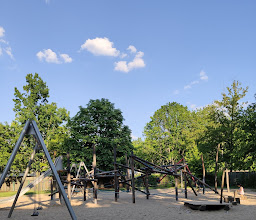 Erich-Weinert-Park photo