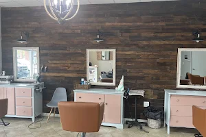 Southern Pixie Salon And Spa image