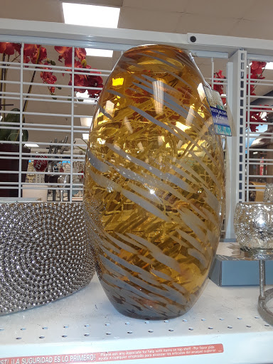 Clothing Store «Ross Dress for Less», reviews and photos, 521 S Plano Rd, Richardson, TX 75081, USA