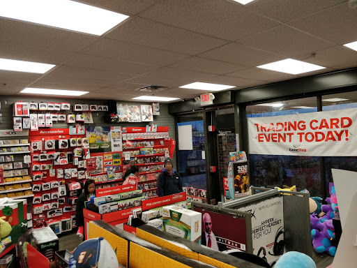 Video Game Store «GameStop», reviews and photos, 7343 Lemont Rd, Downers Grove, IL 60516, USA