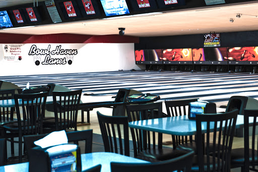 Bowling Alley «Bowl Haven Lanes», reviews and photos, 3003 Washington Ave, Alton, IL 62002, USA