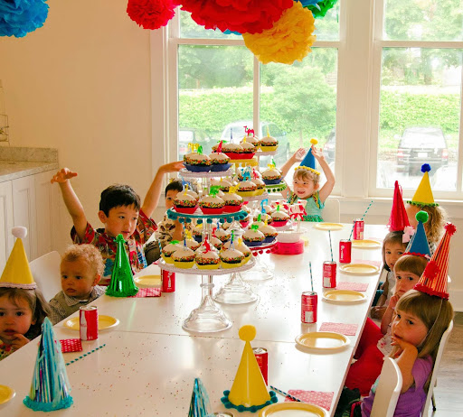 Trophy Cupcakes & Party - Wallingford Center