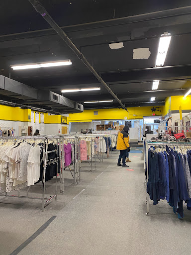 Thrift Store «Global Thrift», reviews and photos, 322 Moody St, Waltham, MA 02453, USA