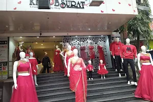KHOOBSURAT MALL - Best Family Clothing Mall in Hazaribag image