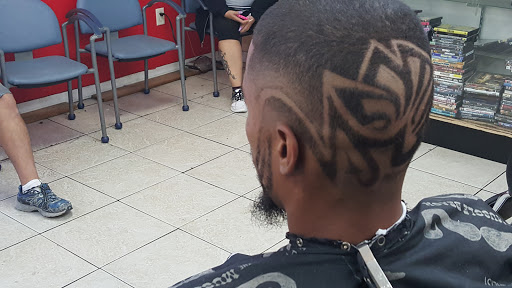 Barber Shop «C & C Executive Barbershop», reviews and photos, 7 S Walton Ave, Tarpon Springs, FL 34689, USA