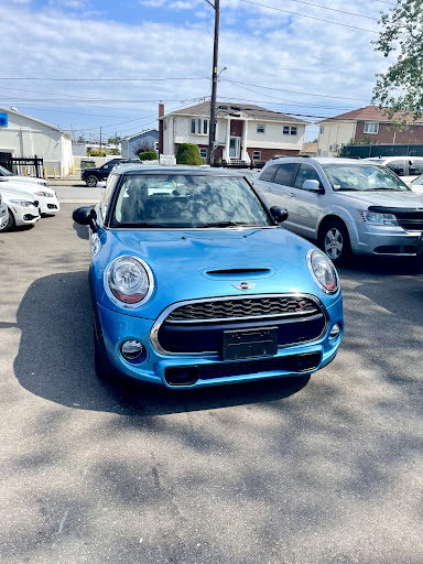 Used Car Dealer «Beverly Hills Auto Group», reviews and photos, 6107 Northern Blvd, Woodside, NY 11377, USA