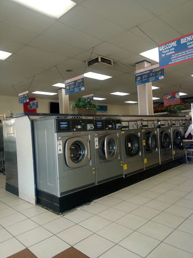 Laundromat «Quick N Clean», reviews and photos, 3175 Yorba Linda Blvd, Fullerton, CA 92831, USA