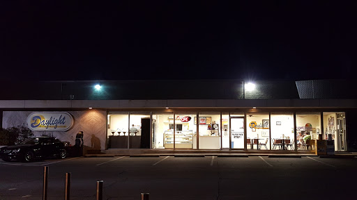 Donut Shop «Daylight Donuts», reviews and photos, 4030 J.F.K. Blvd, North Little Rock, AR 72116, USA