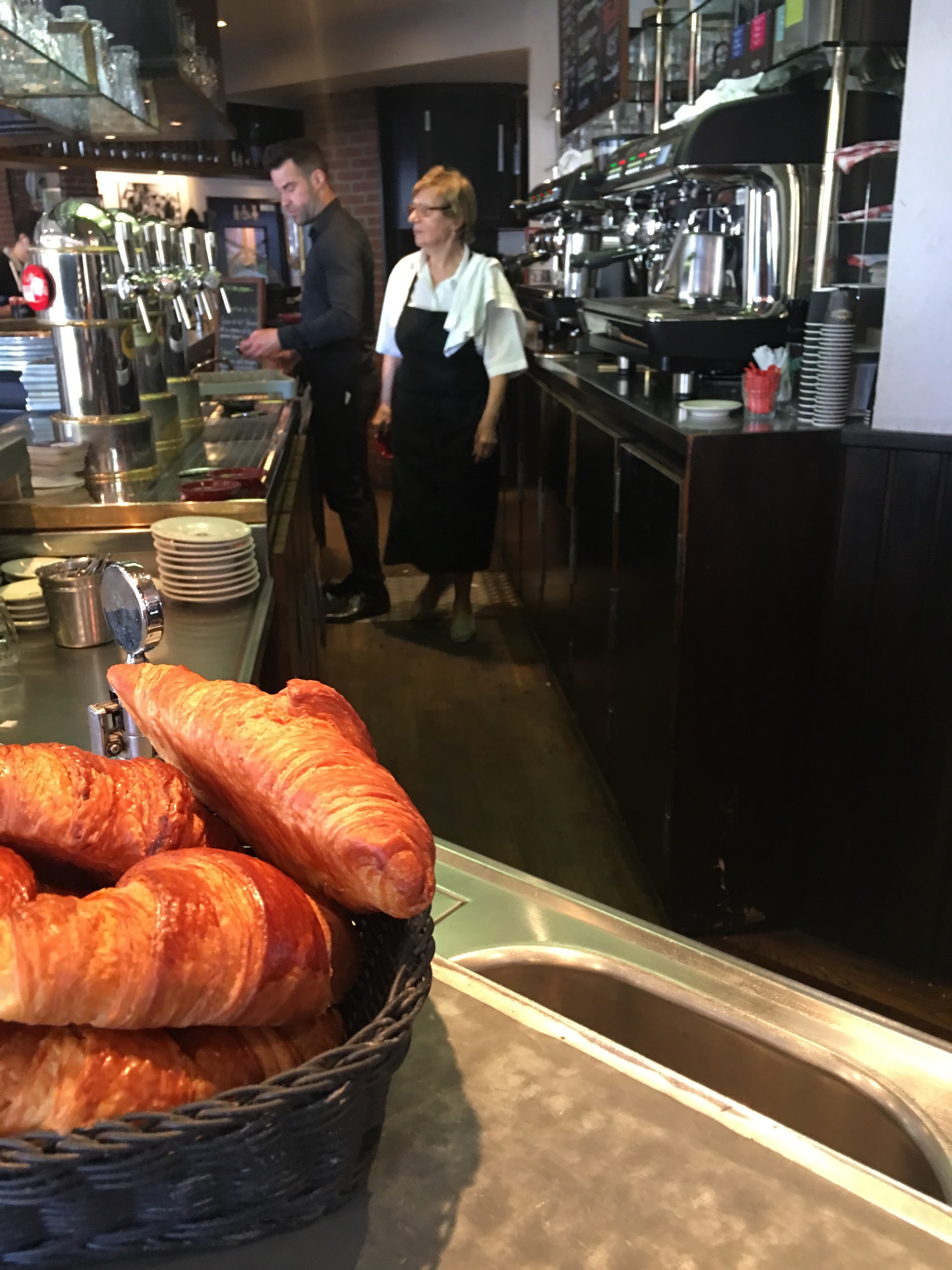 Photo n° 1 de l'avis de Philippe.e fait le 21/05/2017 à 07:15