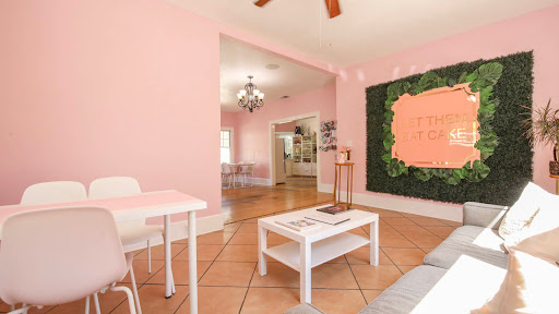 Bakery «Let Them Eat Cake», reviews and photos, 310 C St, Davis, CA 95616, USA