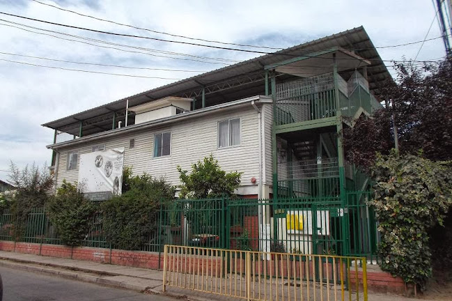 Escuela Básica y de Lenguaje Marío Baeza