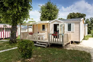 Camping Charente Maritime 2 Beaches image