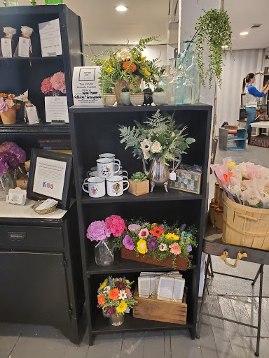 Antique Furniture Store «The Mill At Keymar Vintage And Antiques», reviews and photos, 900 Francis Scott Key Hwy, Keymar, MD 21757, USA