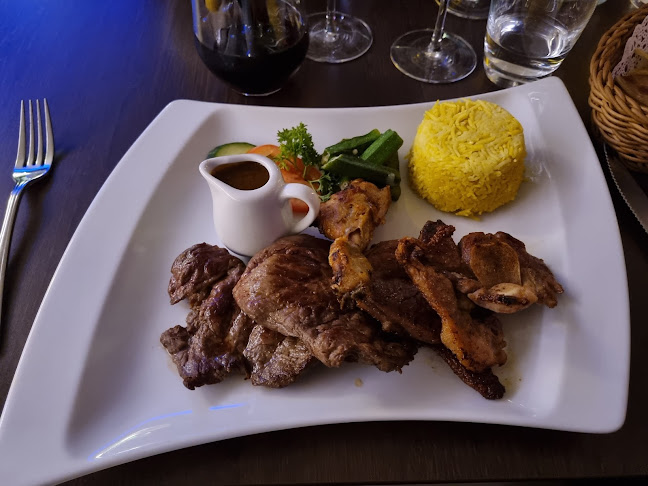 Rezensionen über Zanzibar Lounge Bar & African Cuisine in Genf - Bar
