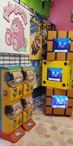 Video Game Store «Pink Gorilla University District», reviews and photos, 4341 University Way NE, Seattle, WA 98105, USA