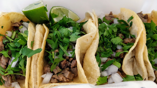 Mexican Grocery Store «El Paso Tacqueria and Latin Market», reviews and photos, 601 Hollywood Blvd, Iowa City, IA 52240, USA